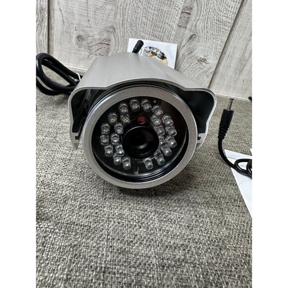 Pyle Wireless Home Security Surveillance Weatherproof Camera with Night Vision - Picture 10 of 11